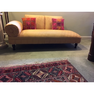 antique_fainting_couch